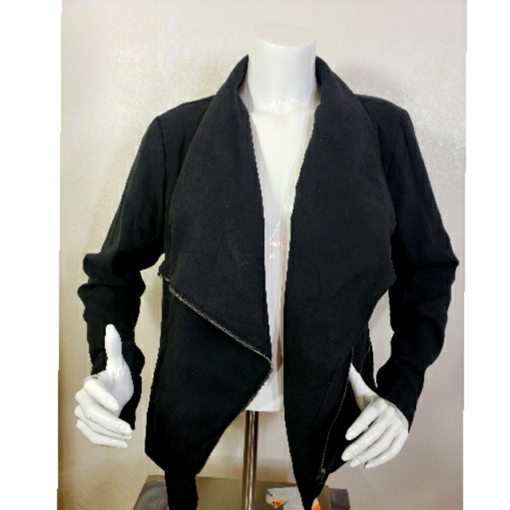 💣Rampage black blouse💣
